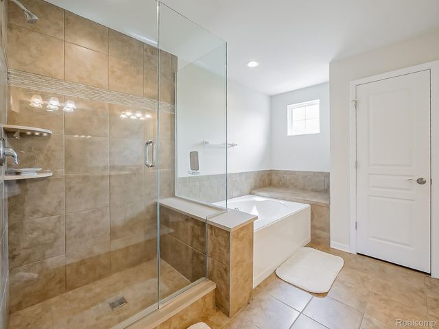 24503 Scenic Drive, Lyon Charter Township, MI 48178
