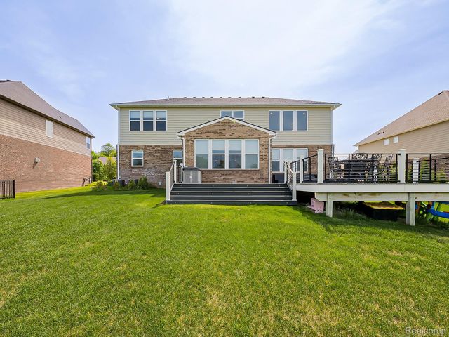 24503 Scenic Drive, Lyon Charter Township, MI 48178