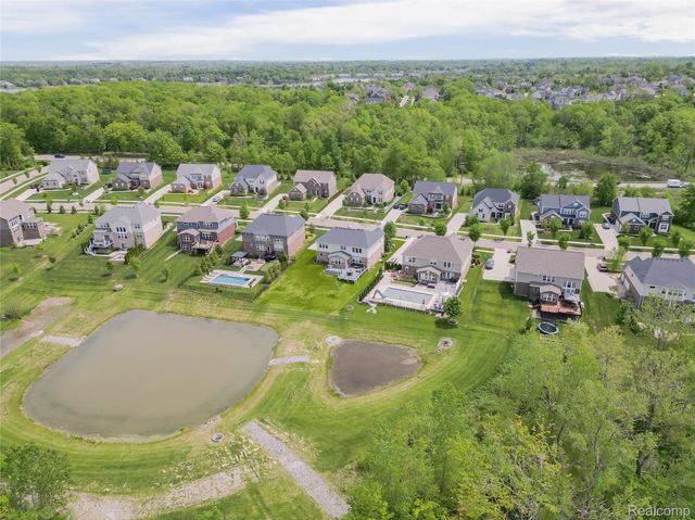24503 Scenic Drive, Lyon Charter Township, MI 48178