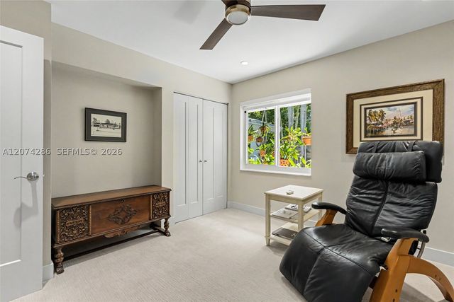 13 Dogwood Rd, Hollywood, FL 33021