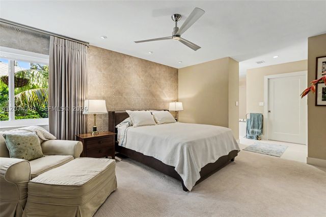 13 Dogwood Rd, Hollywood, FL 33021
