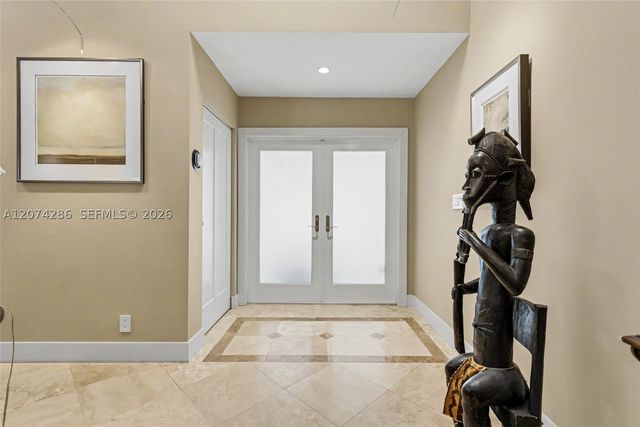 13 Dogwood Rd, Hollywood, FL 33021