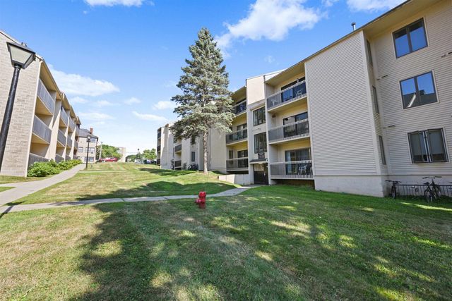 47 S Williams St Apt 307, Burlington, VT 05401