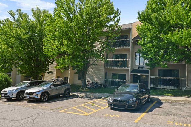 47 S Williams St Apt 307, Burlington, VT 05401