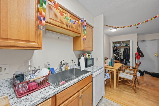 47 S Williams St Apt 307, Burlington, VT 05401