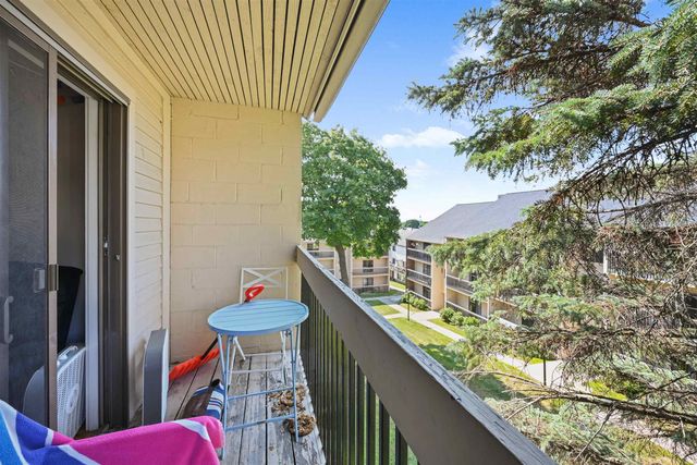 47 S Williams St Apt 307, Burlington, VT 05401