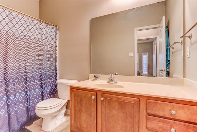 275 MOSSY SPRINGS DR, Oakland, TN 38060