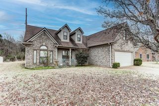275 MOSSY SPRINGS DR, Oakland, TN 38060