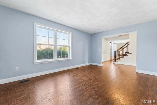 621 E Wesley Drive, O'fallon, IL 62269