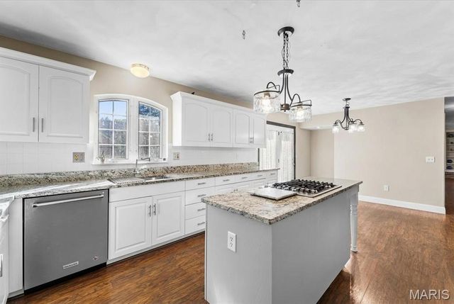 621 E Wesley Drive, O'fallon, IL 62269