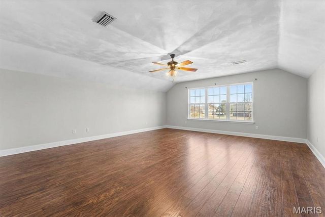 621 E Wesley Drive, O'fallon, IL 62269