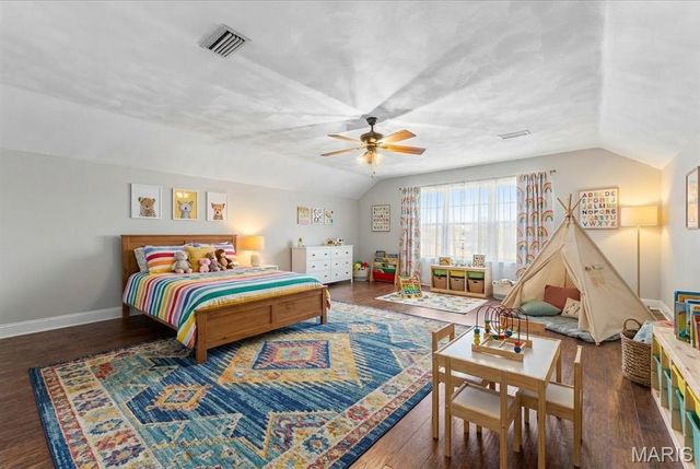 621 E Wesley Drive, O'fallon, IL 62269