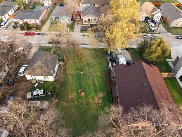 3415 Crossman Avenue, Dallas, TX 75212