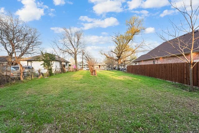 3415 Crossman Avenue, Dallas, TX 75212