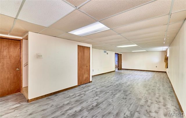 11978 Meadow Grove Court, Maryland Heights, MO 63043
