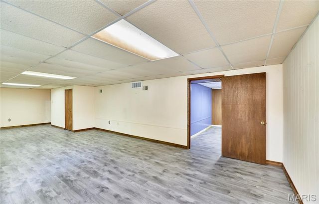 11978 Meadow Grove Court, Maryland Heights, MO 63043
