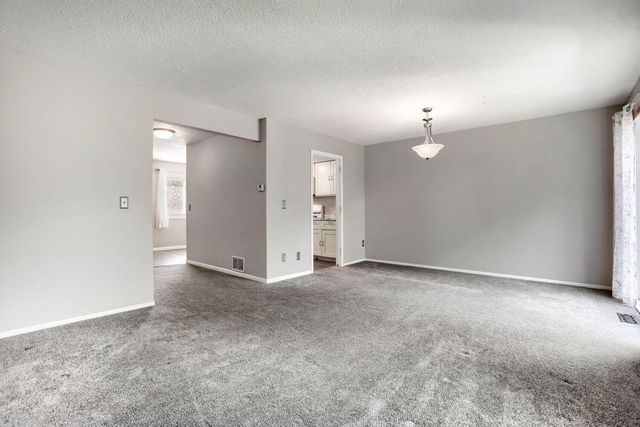 12217 Drake Street NW, Coon Rapids, MN 55448