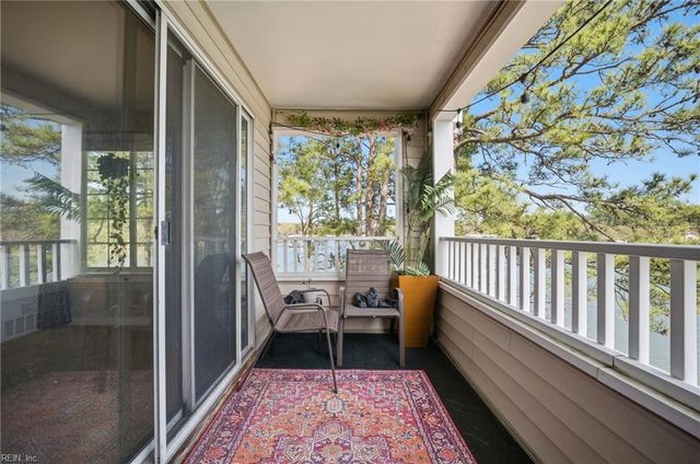 246 Dockside Dr Apt C, Hampton, VA 23669