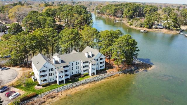 246 Dockside Dr Apt C, Hampton, VA 23669