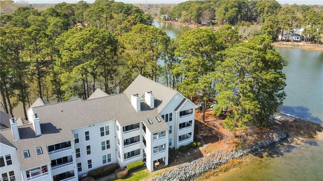 246 Dockside Dr Apt C, Hampton, VA 23669