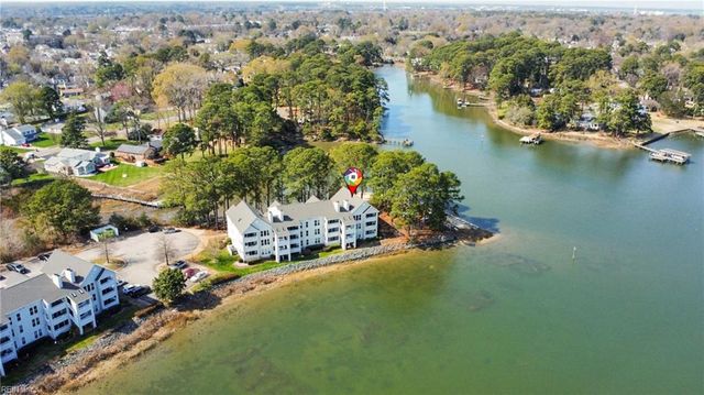 246 Dockside Dr Apt C, Hampton, VA 23669