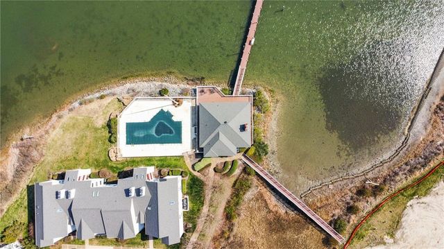 246 Dockside Dr Apt C, Hampton, VA 23669