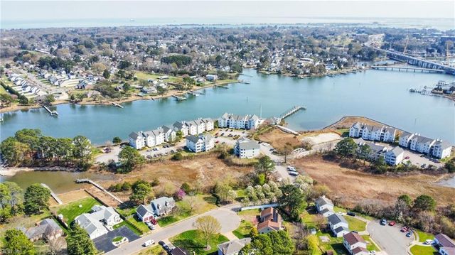 246 Dockside Dr Apt C, Hampton, VA 23669