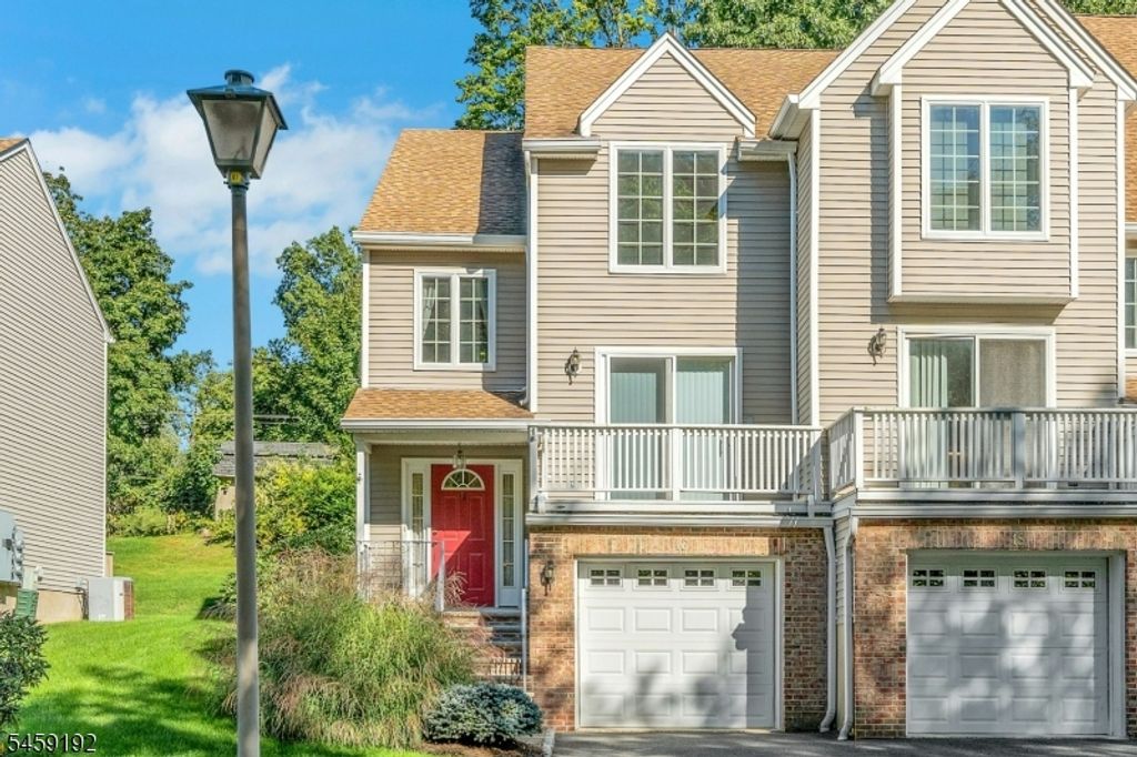16 Joanne Dr, Denville Twp., NJ 07834
