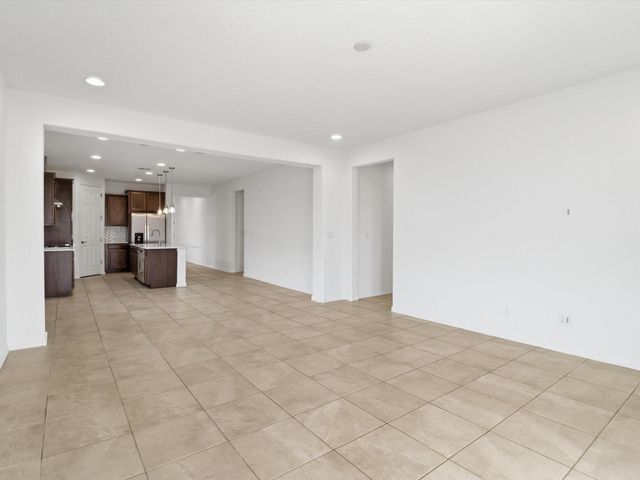 1125 Vallecito Loop NW, Los Lunas, NM 87031