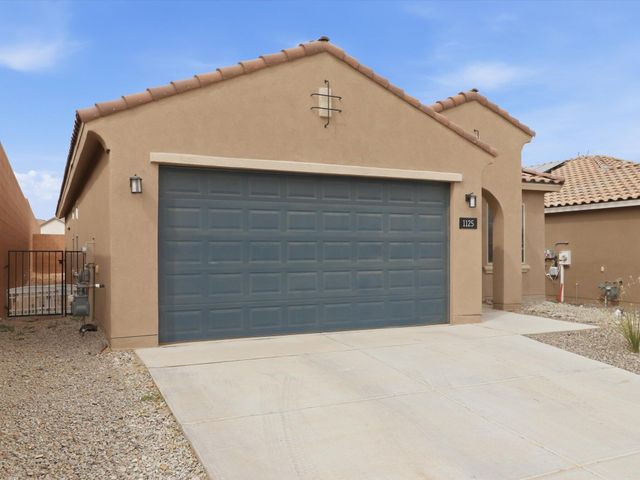 1125 Vallecito Loop NW, Los Lunas, NM 87031