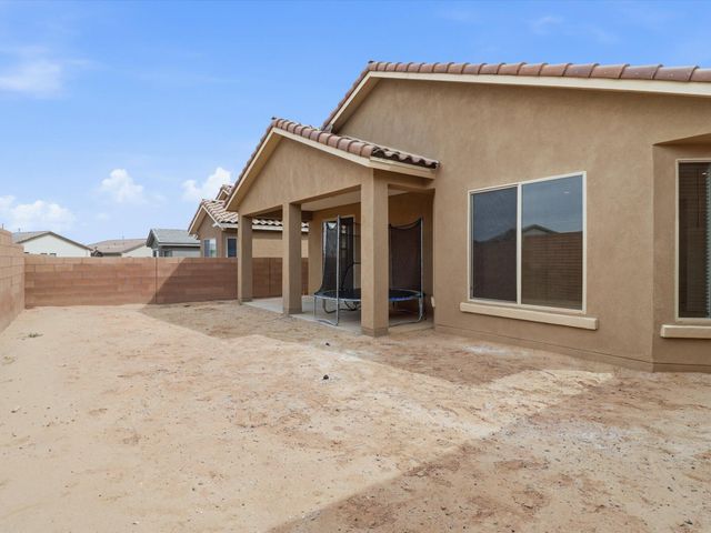 1125 Vallecito Loop NW, Los Lunas, NM 87031