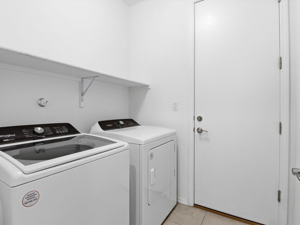 Image 35 of property listing at 1125 Vallecito Loop NW, Los Lunas, NM 87031