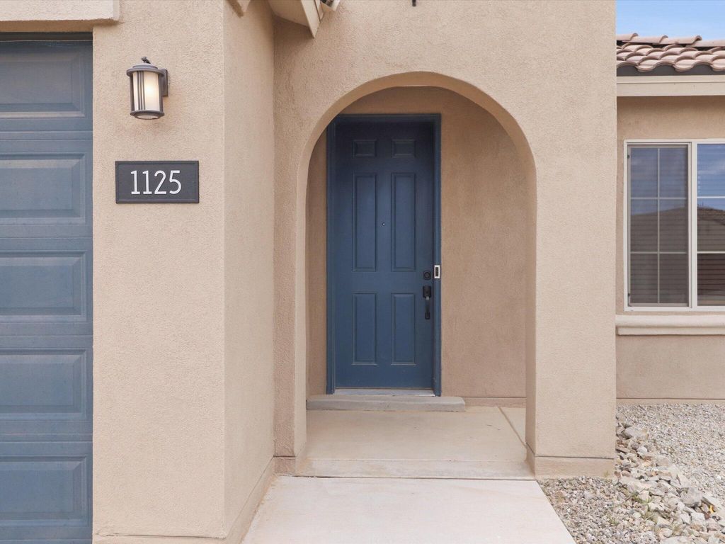 Image 39 of property listing at 1125 Vallecito Loop NW, Los Lunas, NM 87031