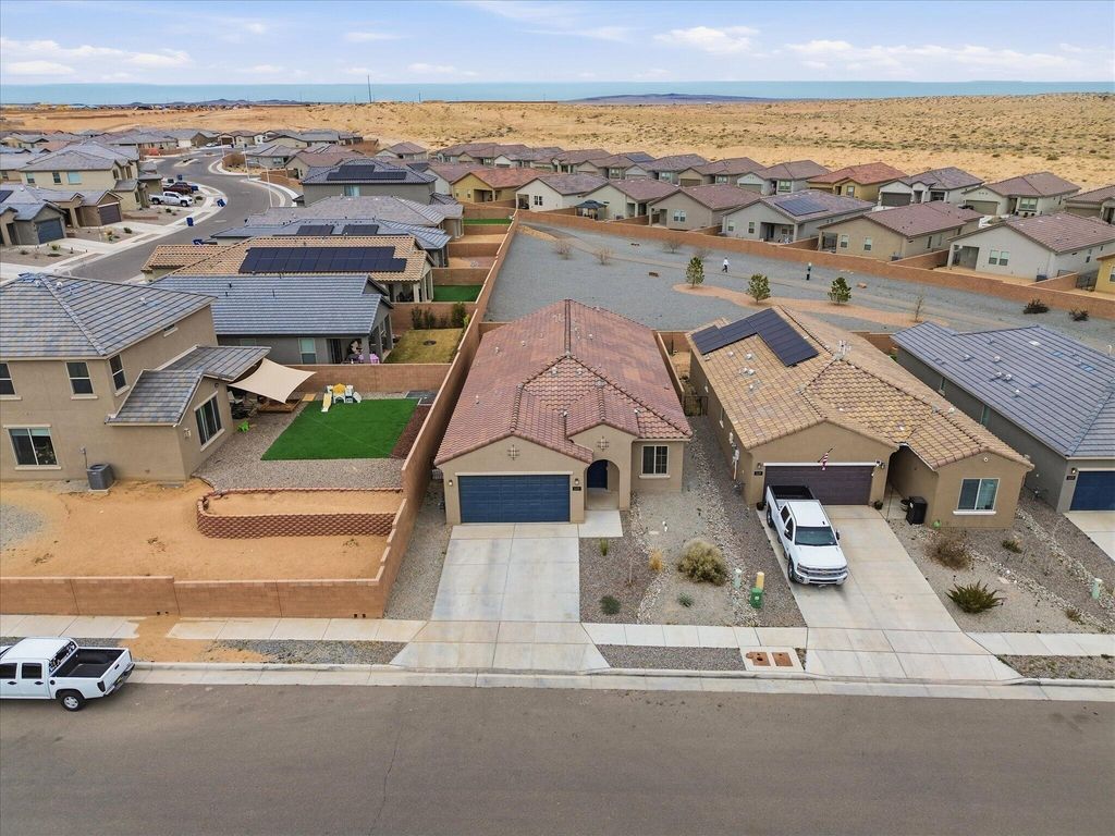 Image 49 of property listing at 1125 Vallecito Loop NW, Los Lunas, NM 87031