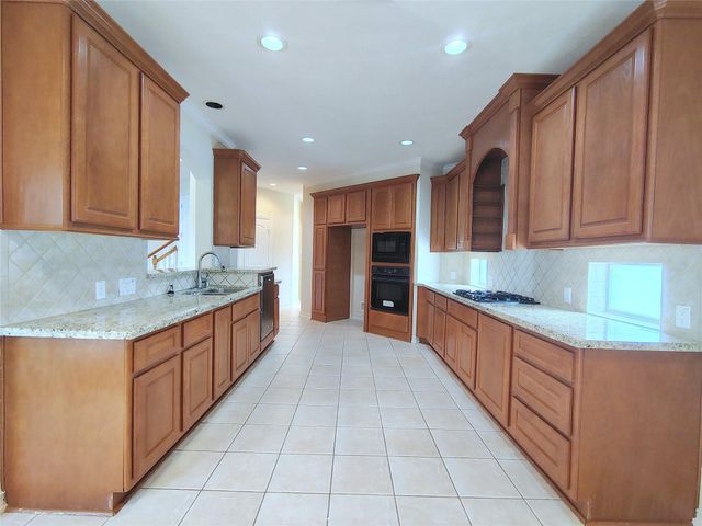 5606 Grandwood Lane, Katy, TX 77450