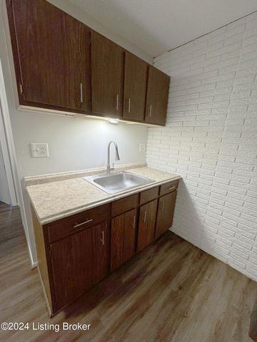 4012 Dupont Cir 309, Louisville, KY 40207