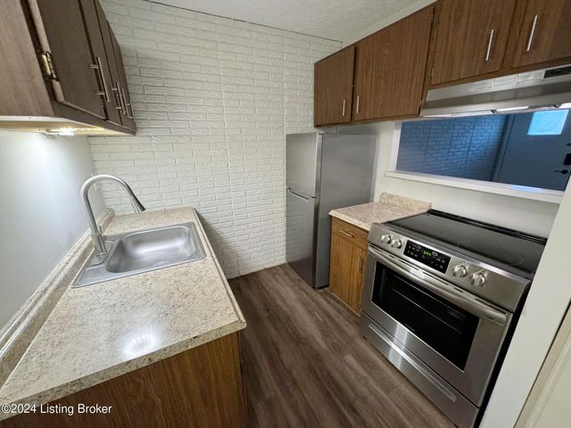4012 Dupont Cir 309, Louisville, KY 40207