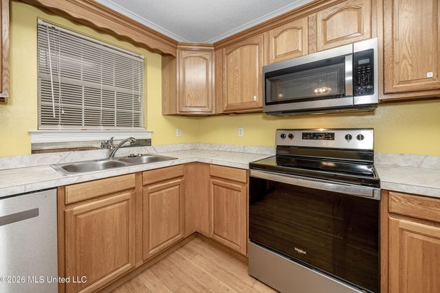 1312 Willow Street, Ocean Springs, MS 39564