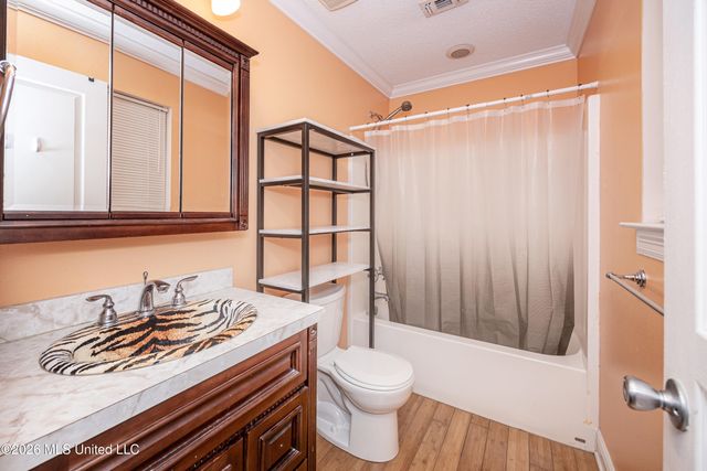 1312 Willow Street, Ocean Springs, MS 39564