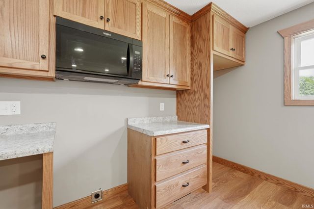 421 N Walnut Street, Hartford City, IN 47348