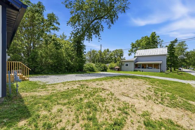 421 N Walnut Street, Hartford City, IN 47348