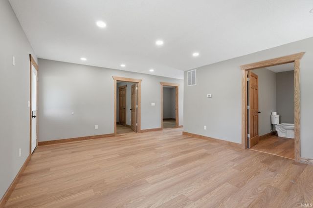 421 N Walnut Street, Hartford City, IN 47348