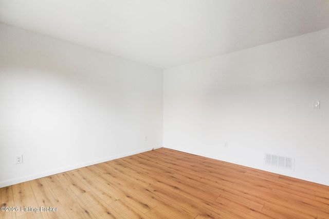 3147 Lafollette Dr, Jeffersontown, KY 40299