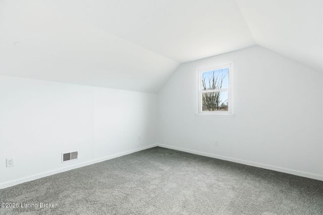 3147 Lafollette Dr, Jeffersontown, KY 40299