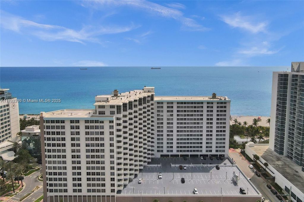 2899 Collins Ave 736, Miami Beach, FL 33140