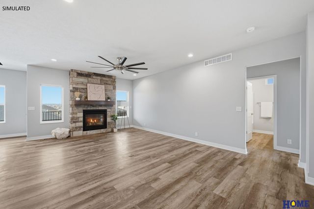 8121 Kallum Drive, Lincoln, NE 68516