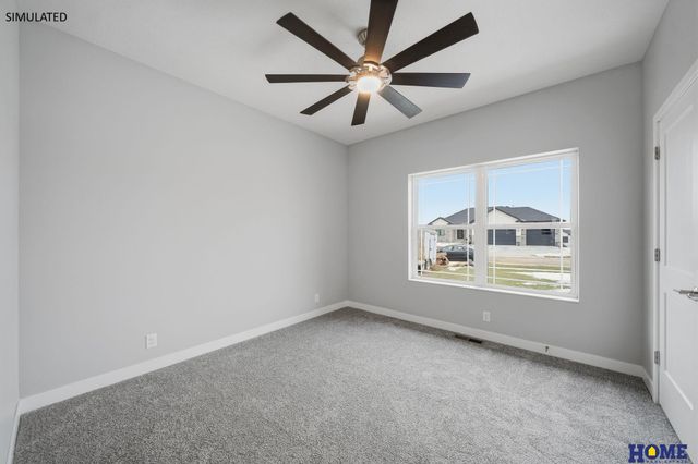 8121 Kallum Drive, Lincoln, NE 68516