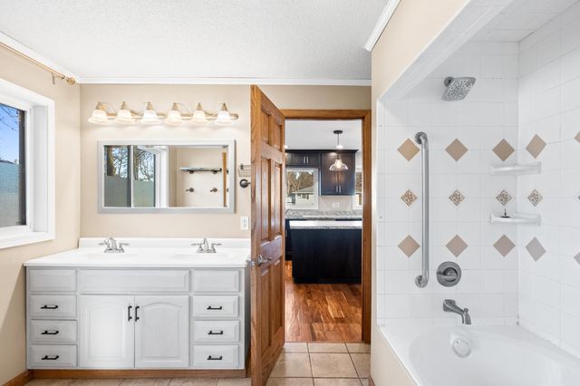 817 1st Street SE, Elbow Lake, MN 56531