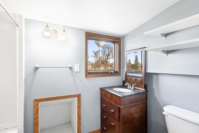 817 1st Street SE, Elbow Lake, MN 56531