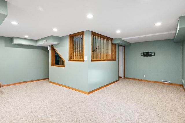 817 1st Street SE, Elbow Lake, MN 56531